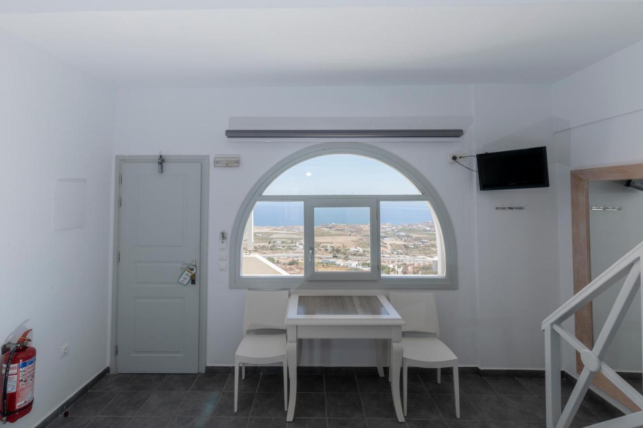 Erato Apartments Fira  Bagian luar foto