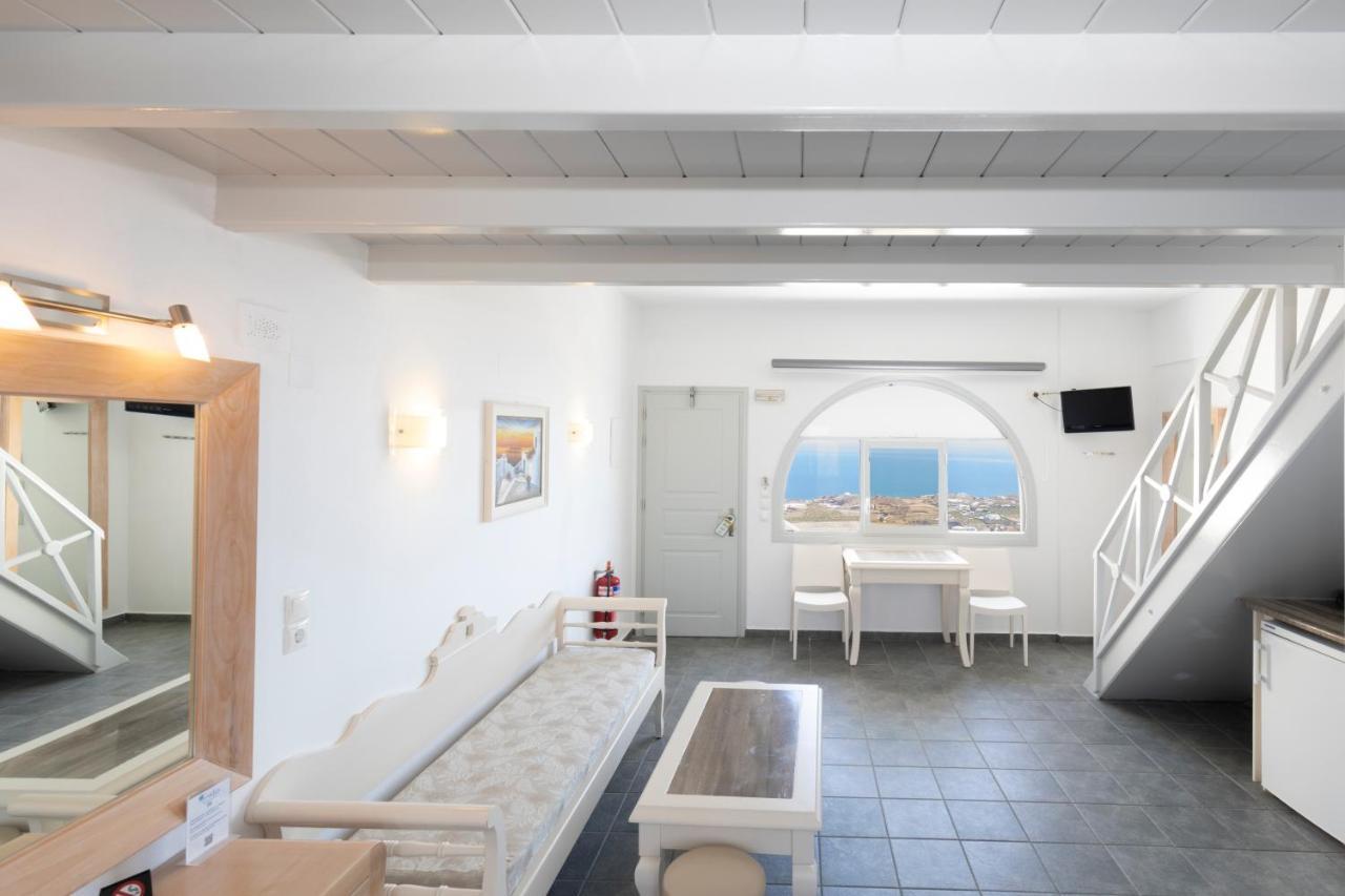 Erato Apartments Fira  Bagian luar foto