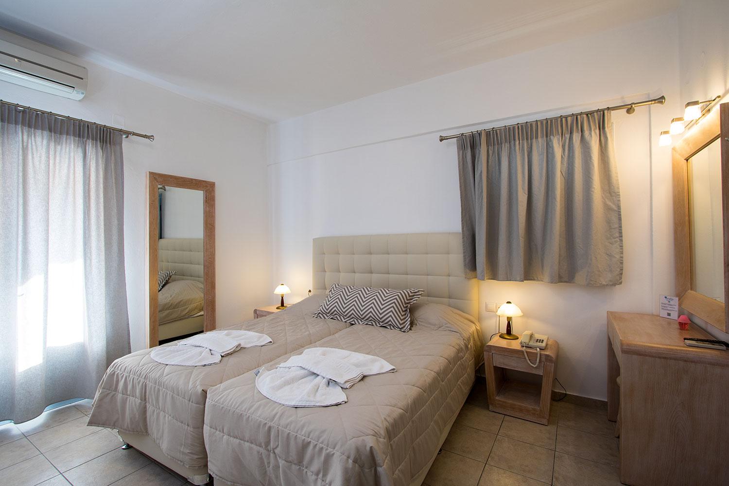 Erato Apartments Fira  Bagian luar foto